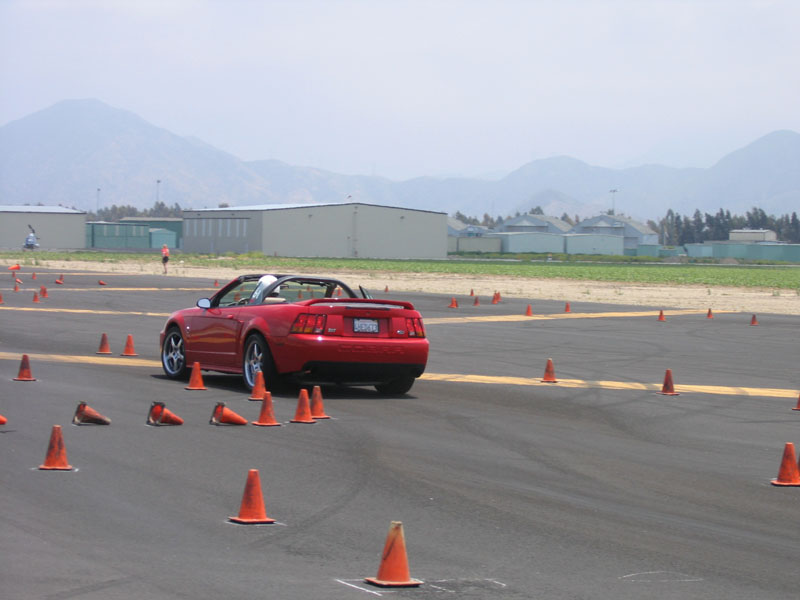 Red-Mustang-3